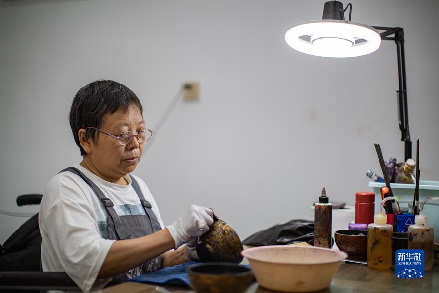 多宝游戏盒官网
